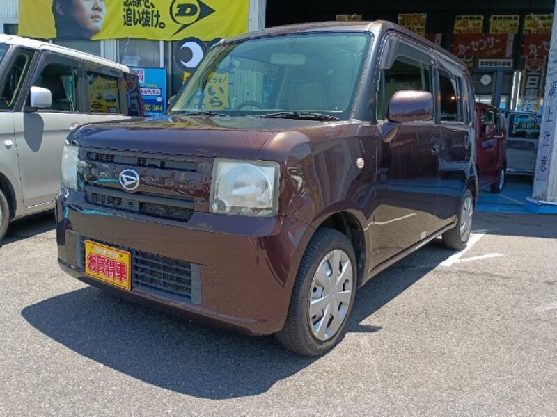 DAIHATSU MOVE CONTE