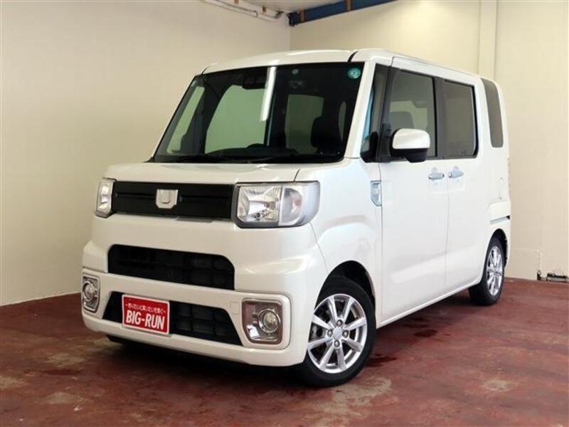 DAIHATSU WAKE