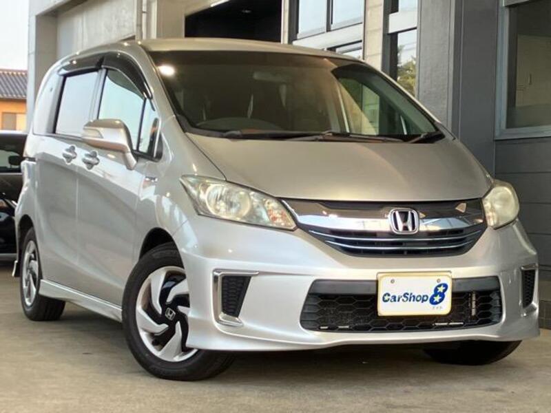HONDA FREED HYBRID