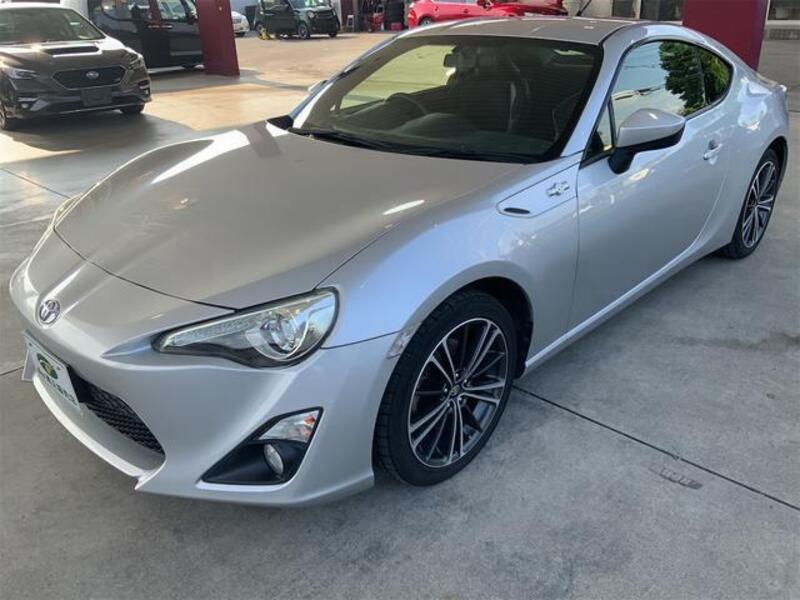 TOYOTA 86