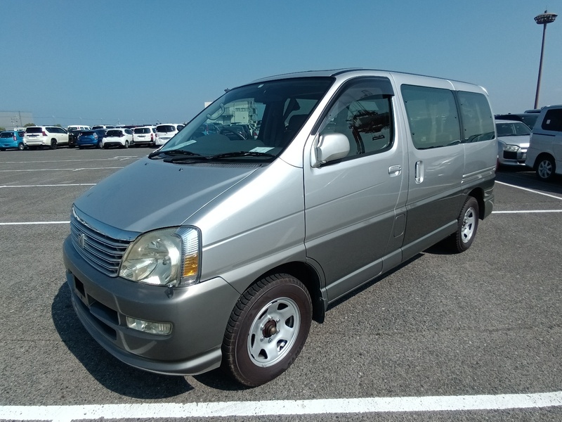 TOYOTA REGIUS