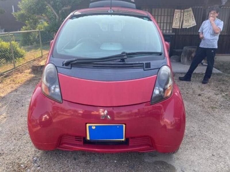 MITSUBISHI I