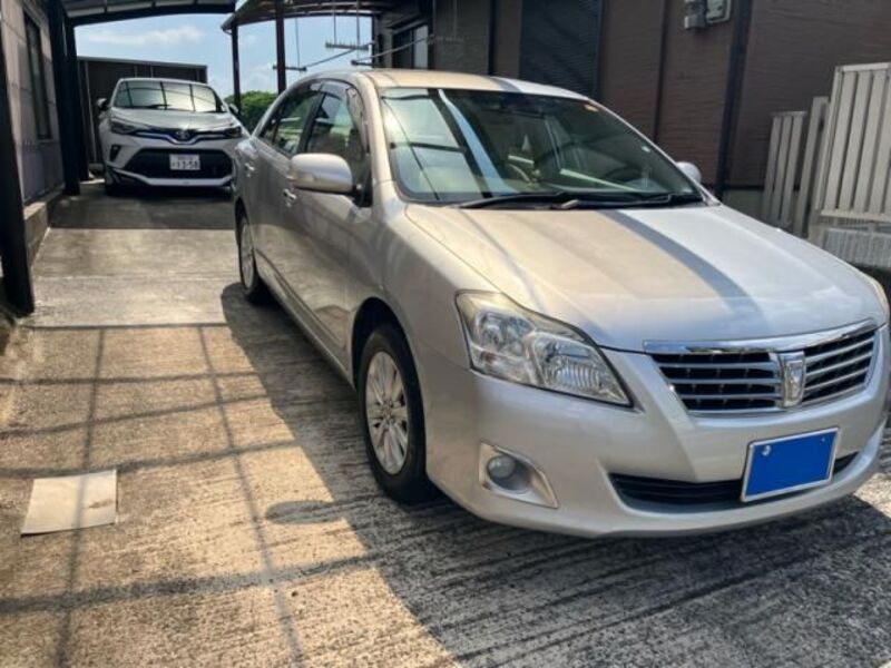 TOYOTA PREMIO