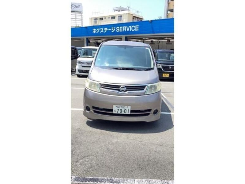 NISSAN SERENA