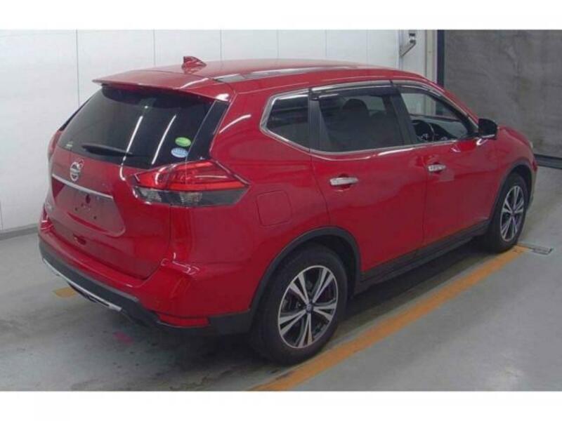 X-TRAIL-4