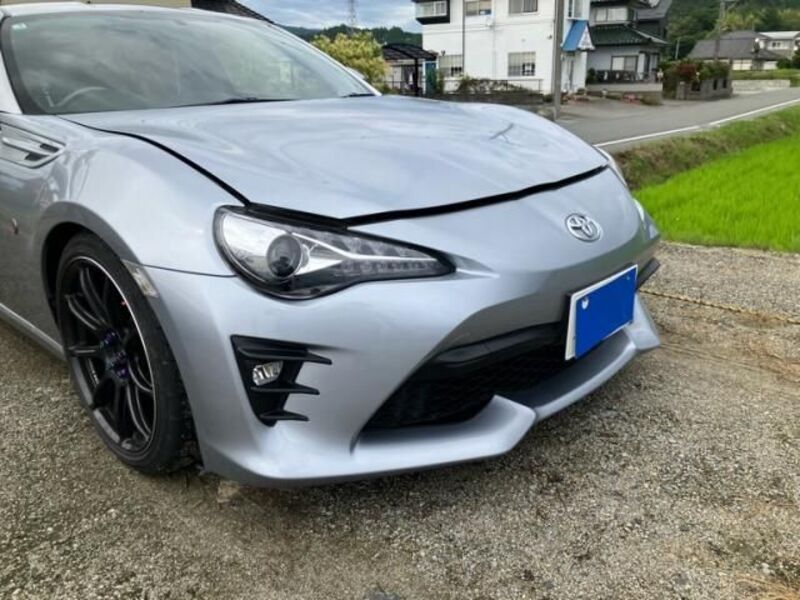 TOYOTA 86