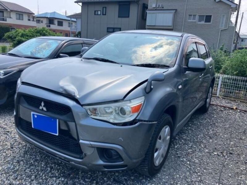 MITSUBISHI RVR