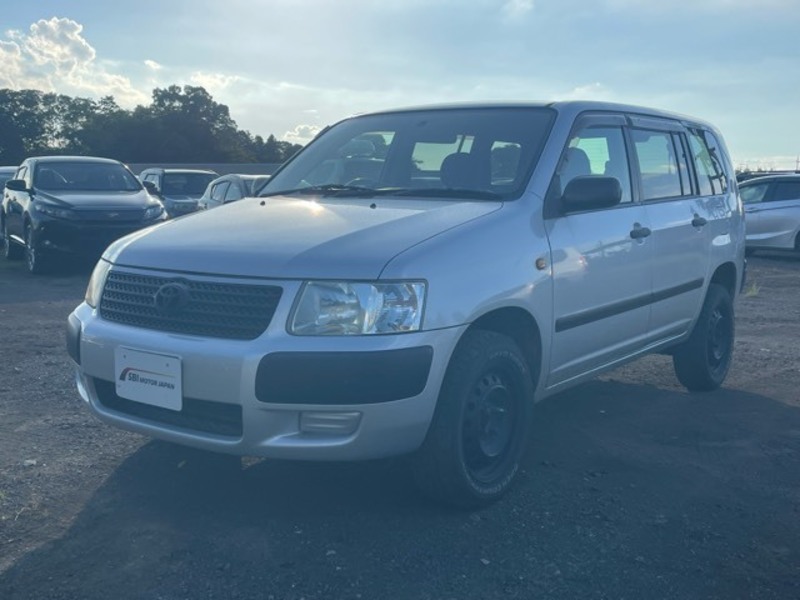 TOYOTA SUCCEED VAN