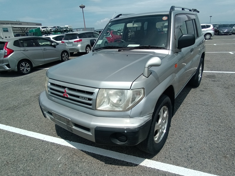 MITSUBISHI PAJERO IO