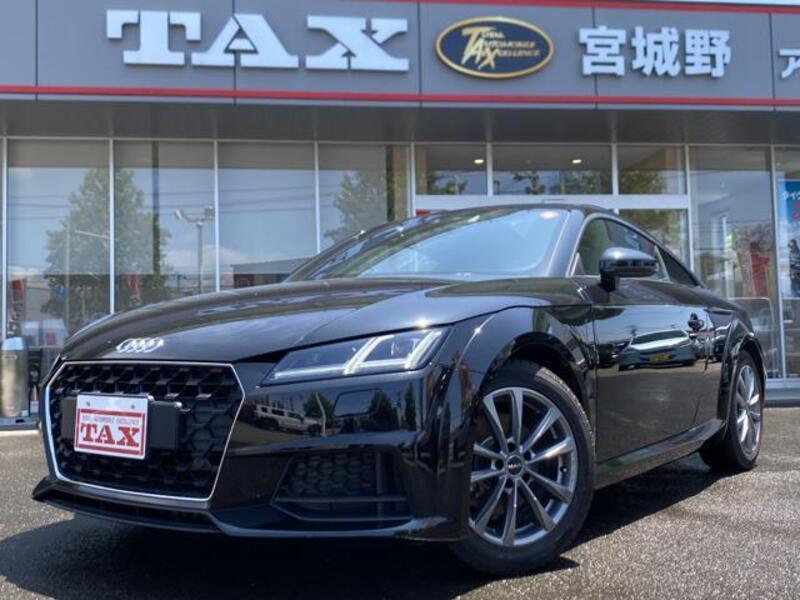 AUDI TT