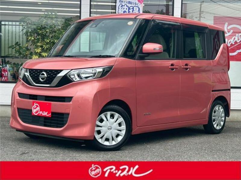 NISSAN ROOX
