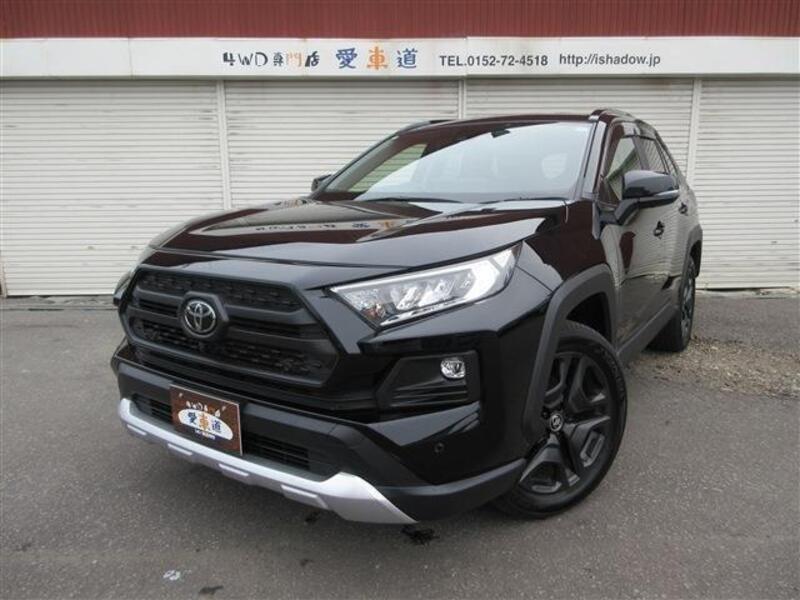 TOYOTA RAV4