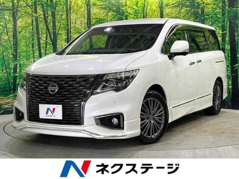 NISSAN ELGRAND