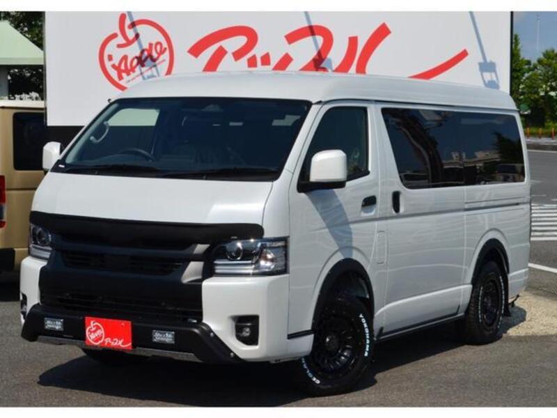 TOYOTA HIACE WAGON