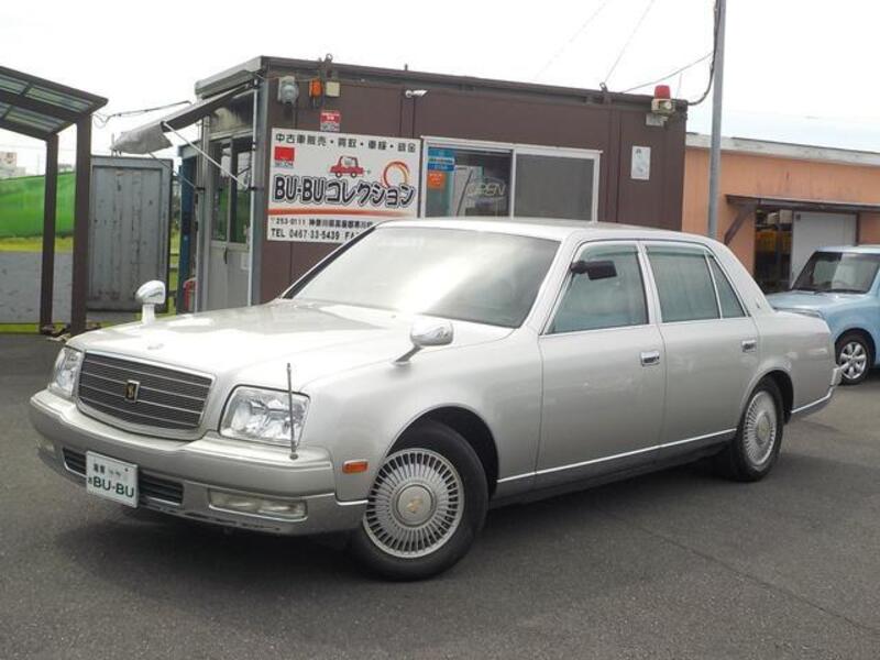 TOYOTA CENTURY