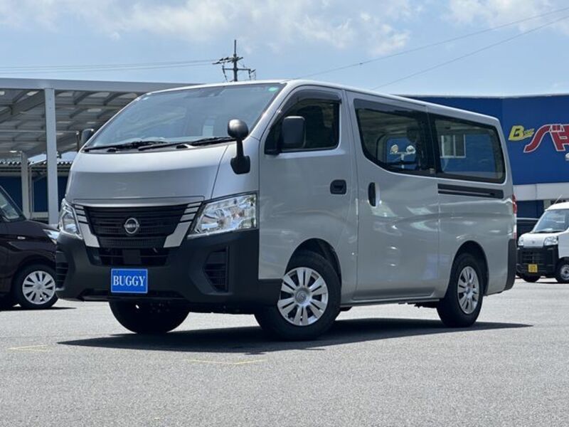 NISSAN NV350 CARAVAN