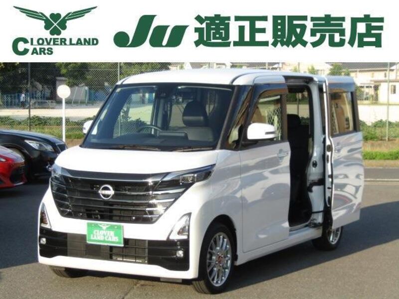 NISSAN ROOX