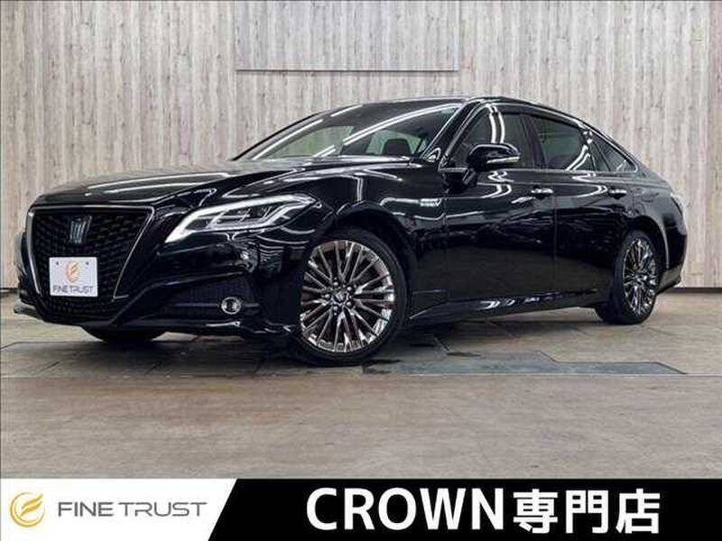 TOYOTA CROWN