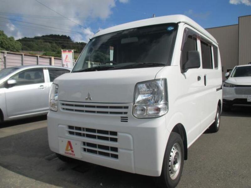 MITSUBISHI MINICAB VAN
