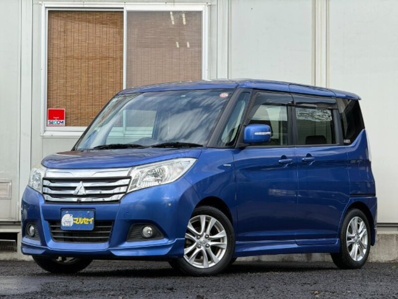 MITSUBISHI DELICA D2