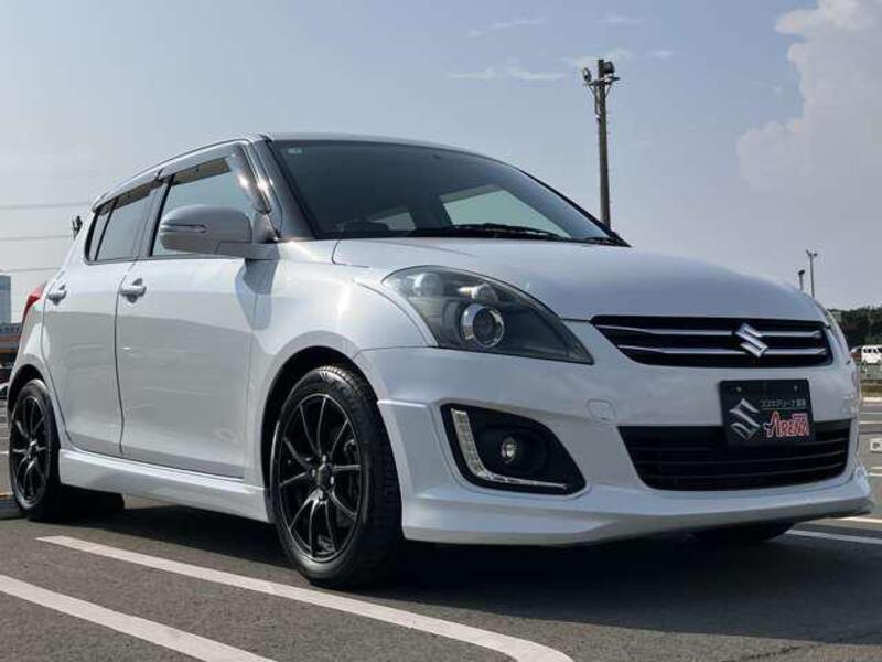 SUZUKI SWIFT