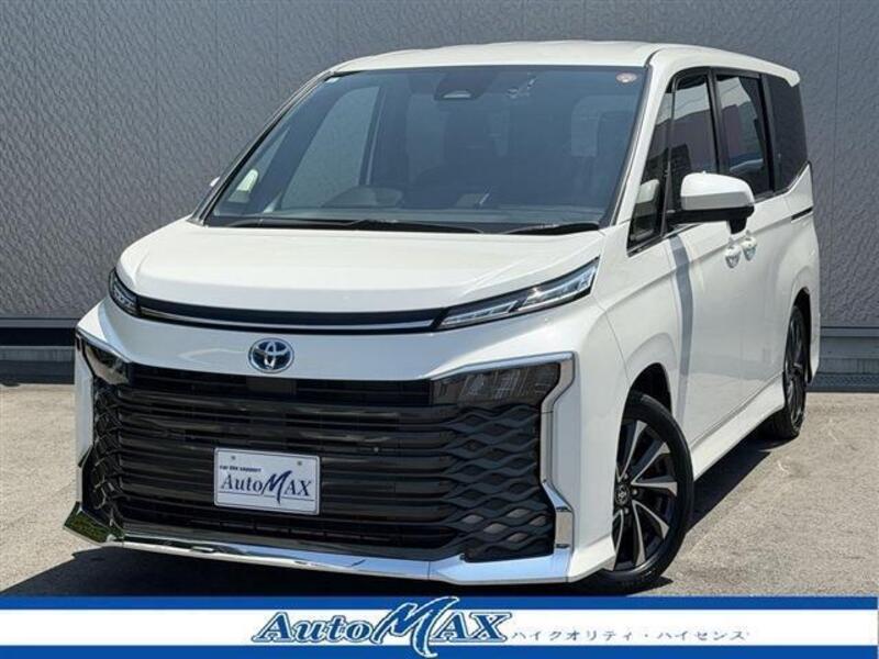 TOYOTA VOXY