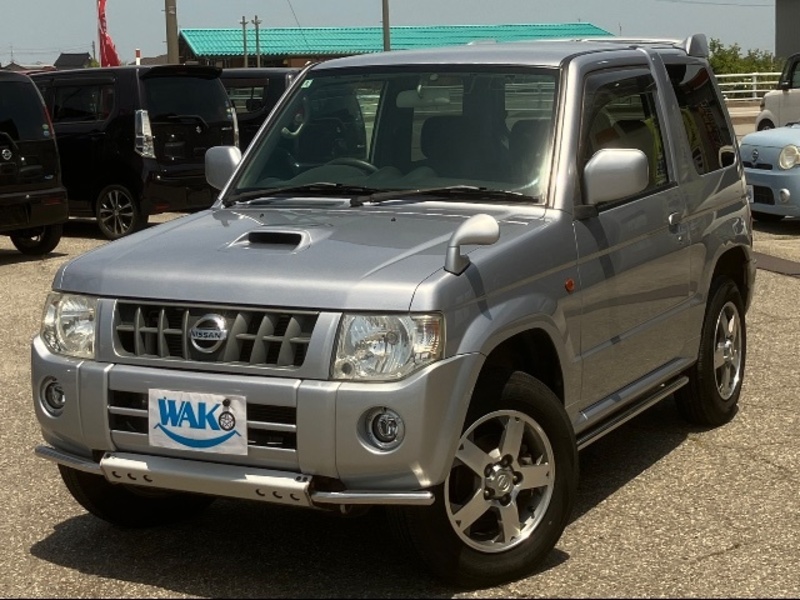 NISSAN KIX