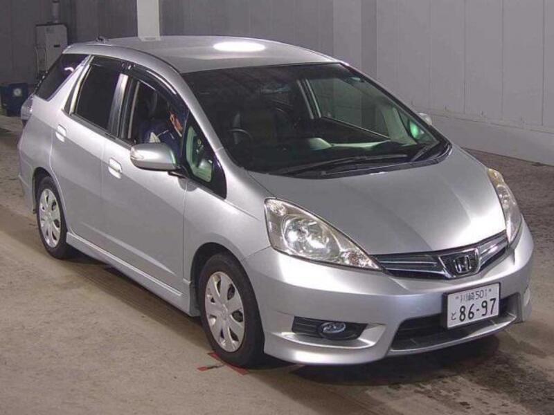 HONDA FIT SHUTTLE