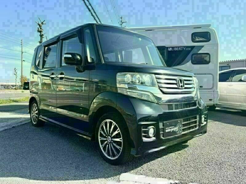 N BOX CUSTOM