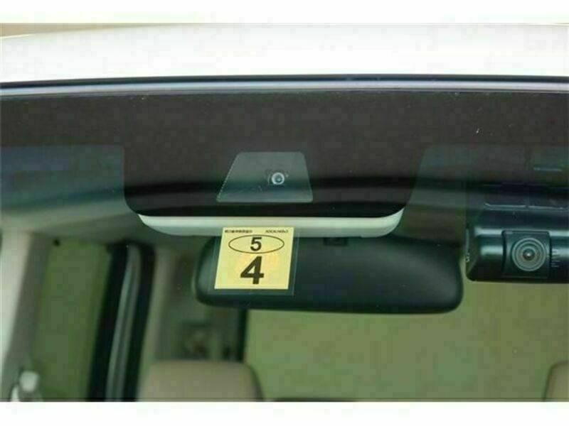 N BOX