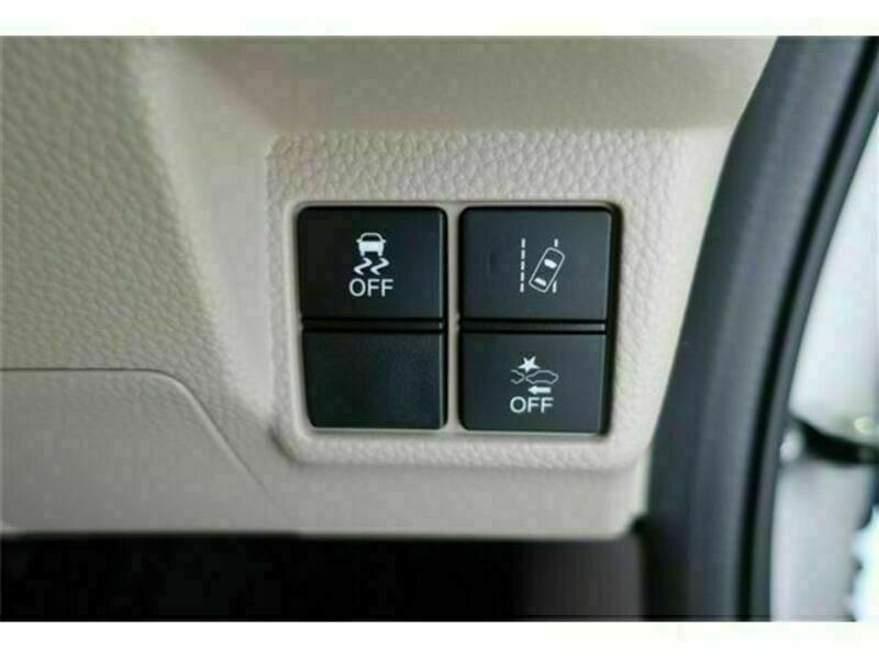 N BOX