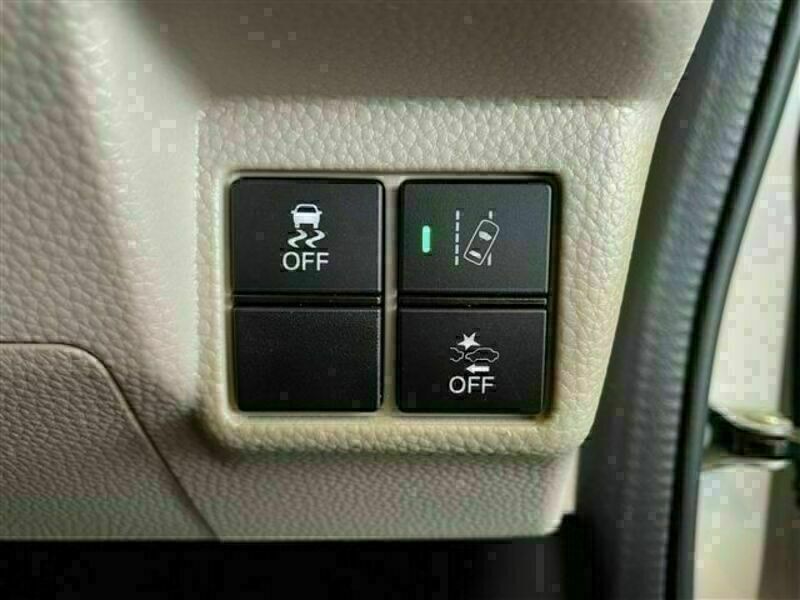 N BOX