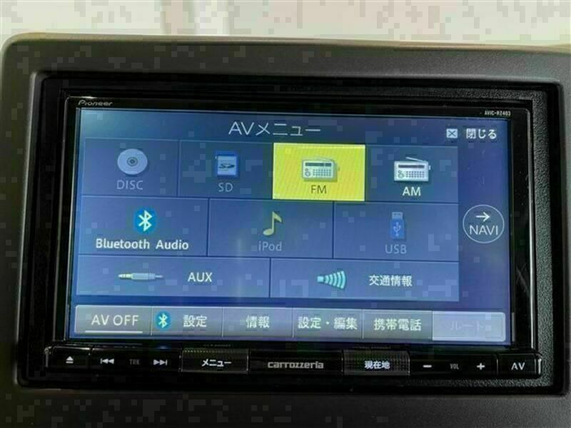 N BOX