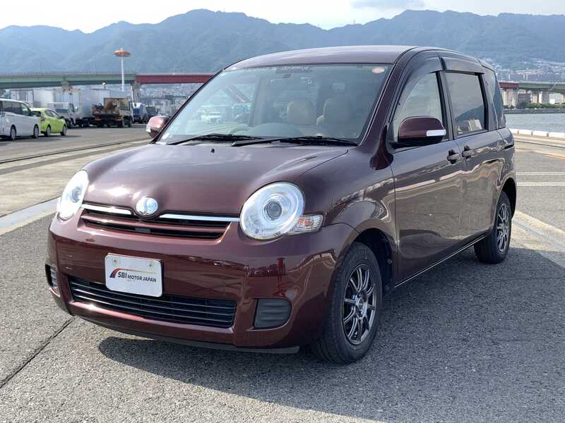 TOYOTA SIENTA