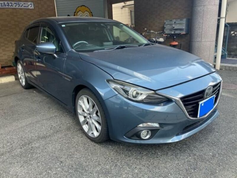 MAZDA AXELA SPORTS