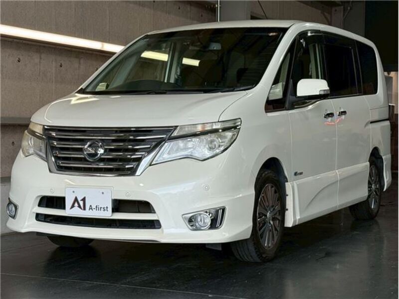 NISSAN SERENA