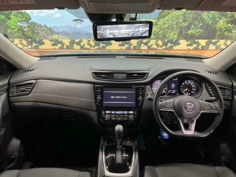 X-TRAIL