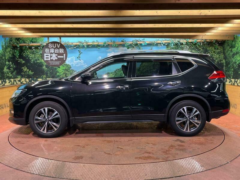 X-TRAIL