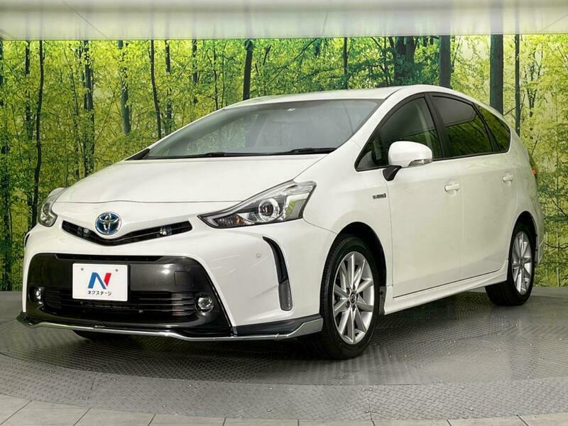 PRIUS ALPHA