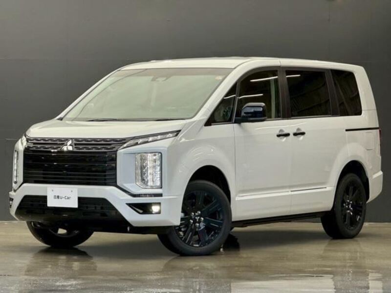MITSUBISHI DELICA D5