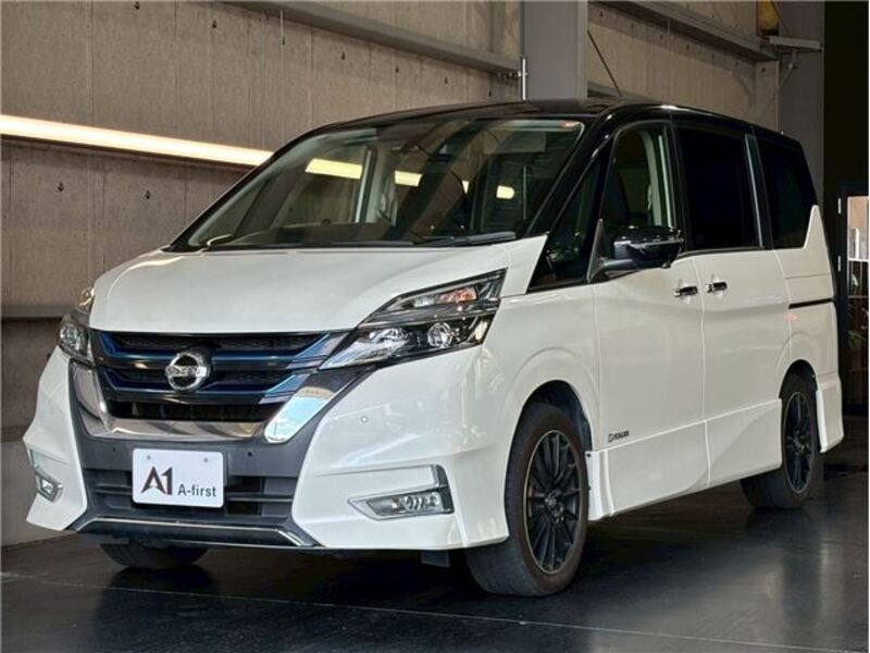 NISSAN SERENA