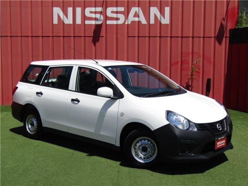 NISSAN AD