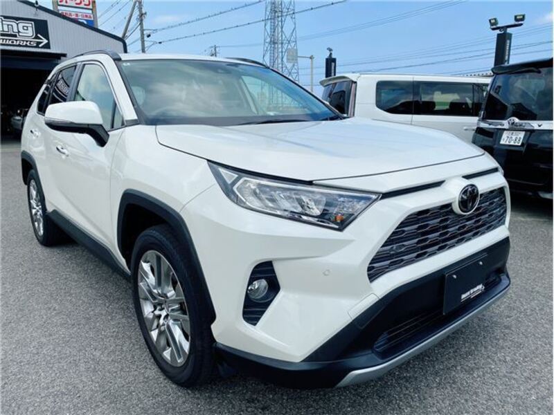 TOYOTA RAV4