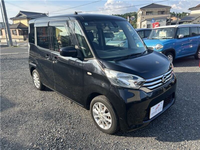 NISSAN DAYZ ROOX