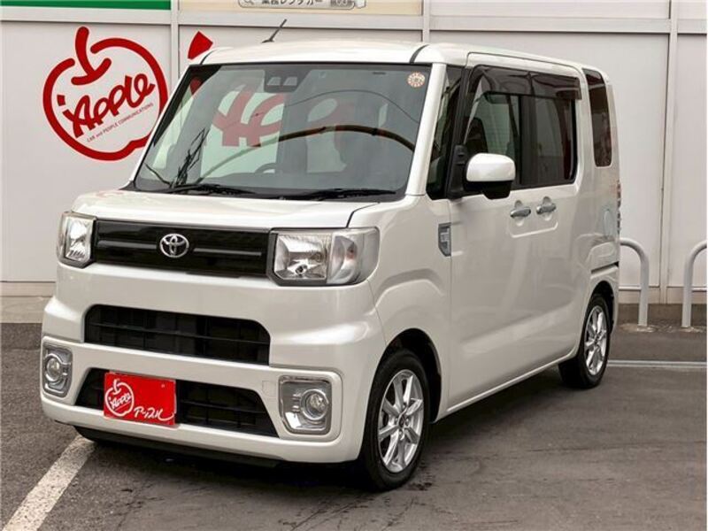 TOYOTA PIXIS MEGA
