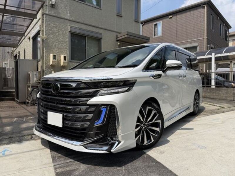 TOYOTA VELLFIRE