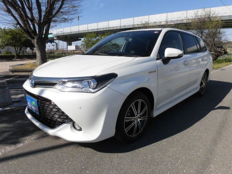 TOYOTA COROLLA FIELDER