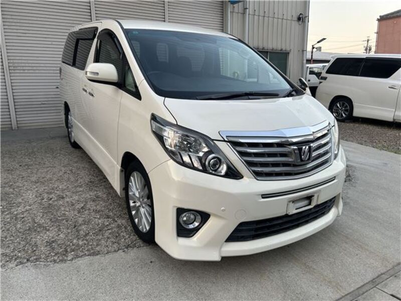 TOYOTA ALPHARD