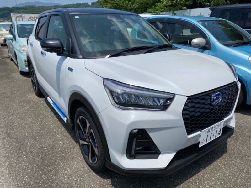 DAIHATSU ROCKY