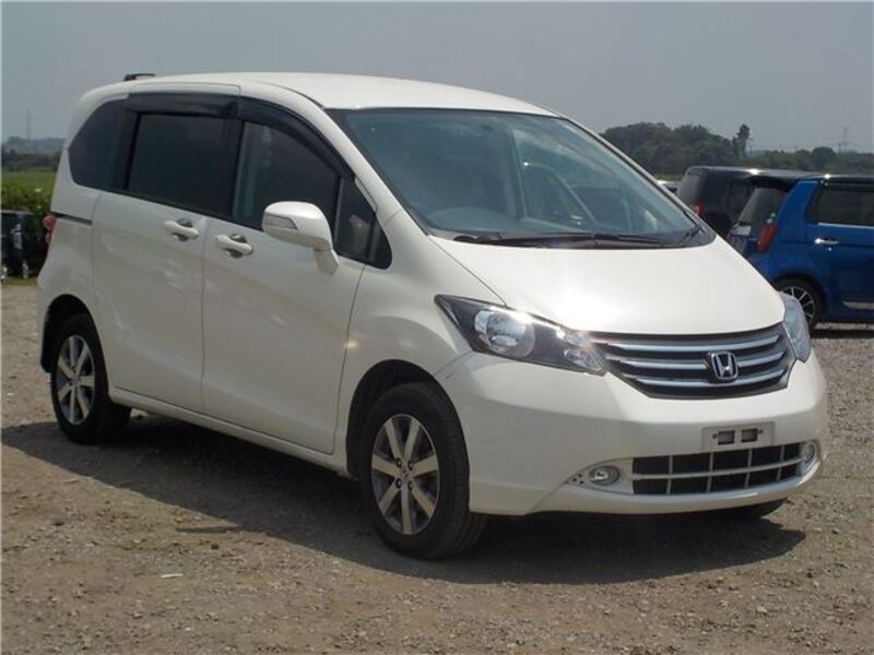 HONDA FREED